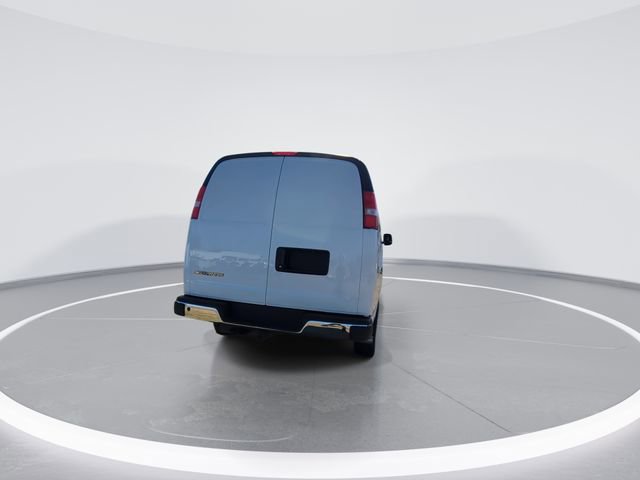 New 2025 Chevrolet Express 2500 Work Van w/ Driver Convenience Package image 8