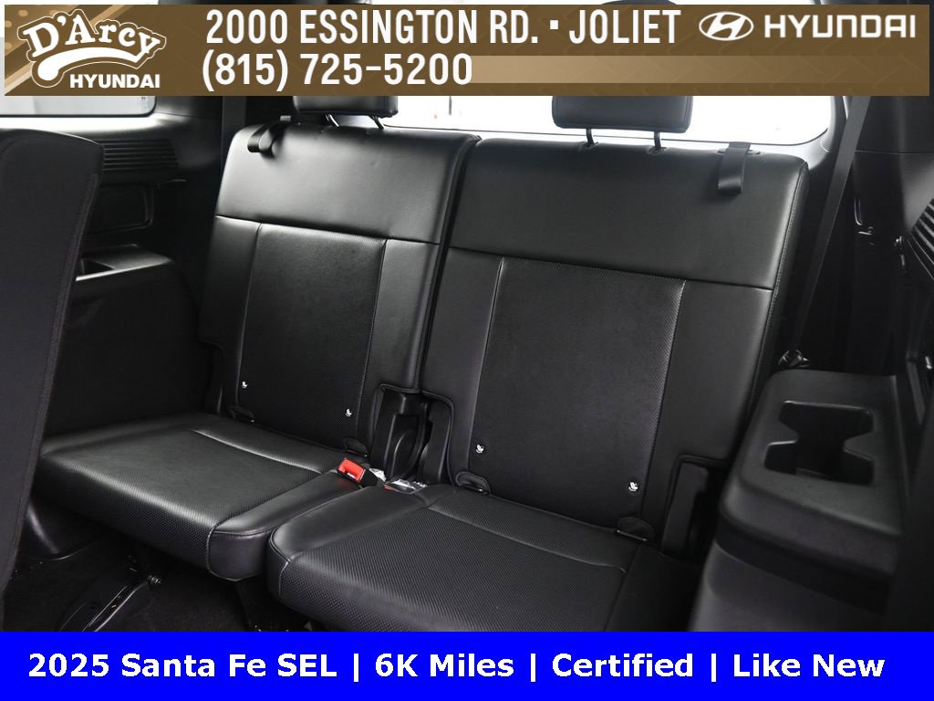 Used 2025 Hyundai Santa Fe SEL image 13