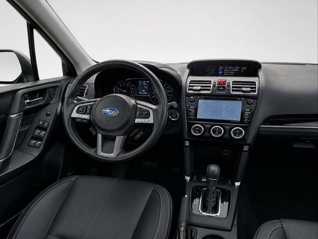 Used 2018 Subaru Forester 2.5i Touring AWD/4WD image 12