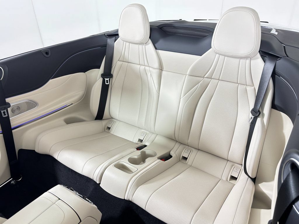 Certified 2026 Mercedes-Benz CLE 300 4MATIC Cabriolet image 30
