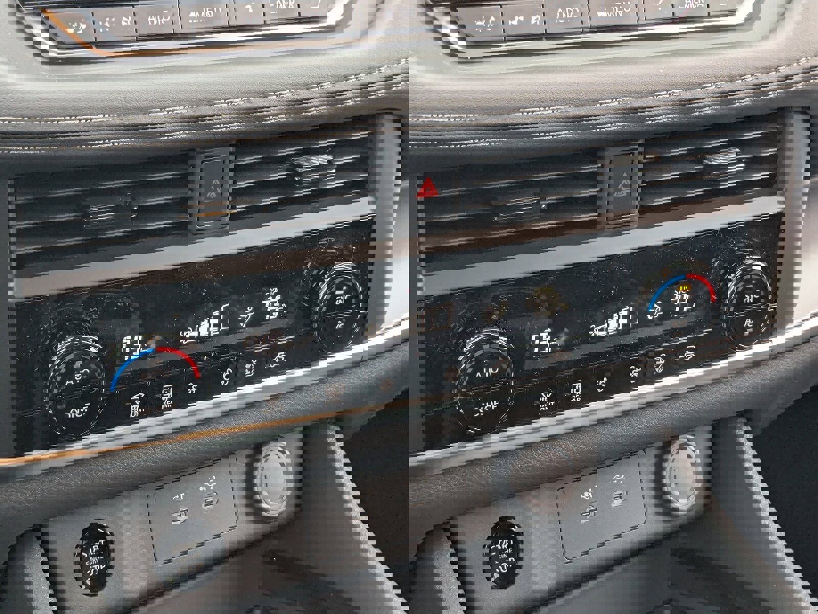 New 2026 Nissan Rogue SV image 17