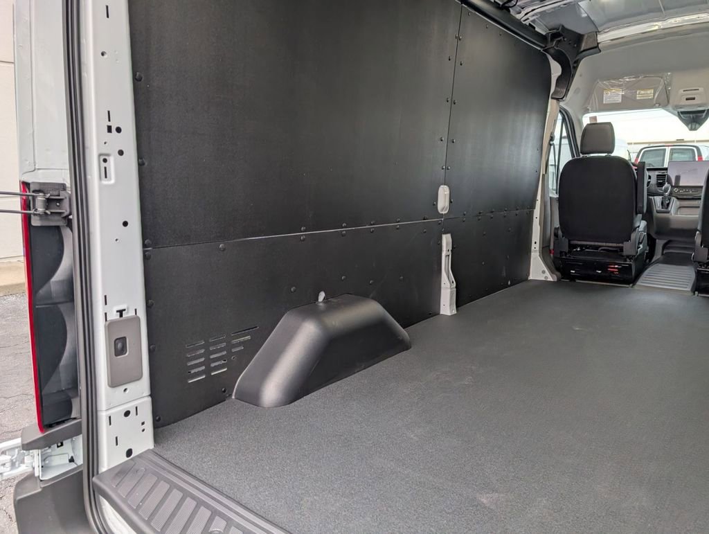 New 2026 Ford Transit 250 148 Medium Roof w/ Load Area Protection Package image 16