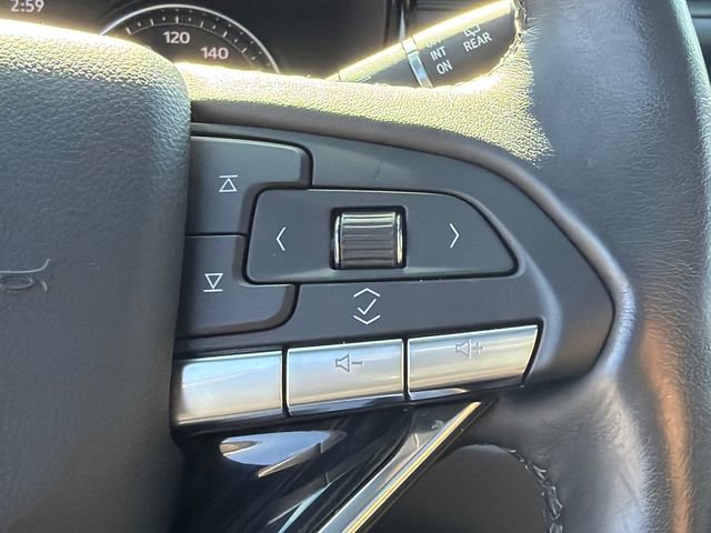 Used 2022 Cadillac XT6 Premium Luxury image 26