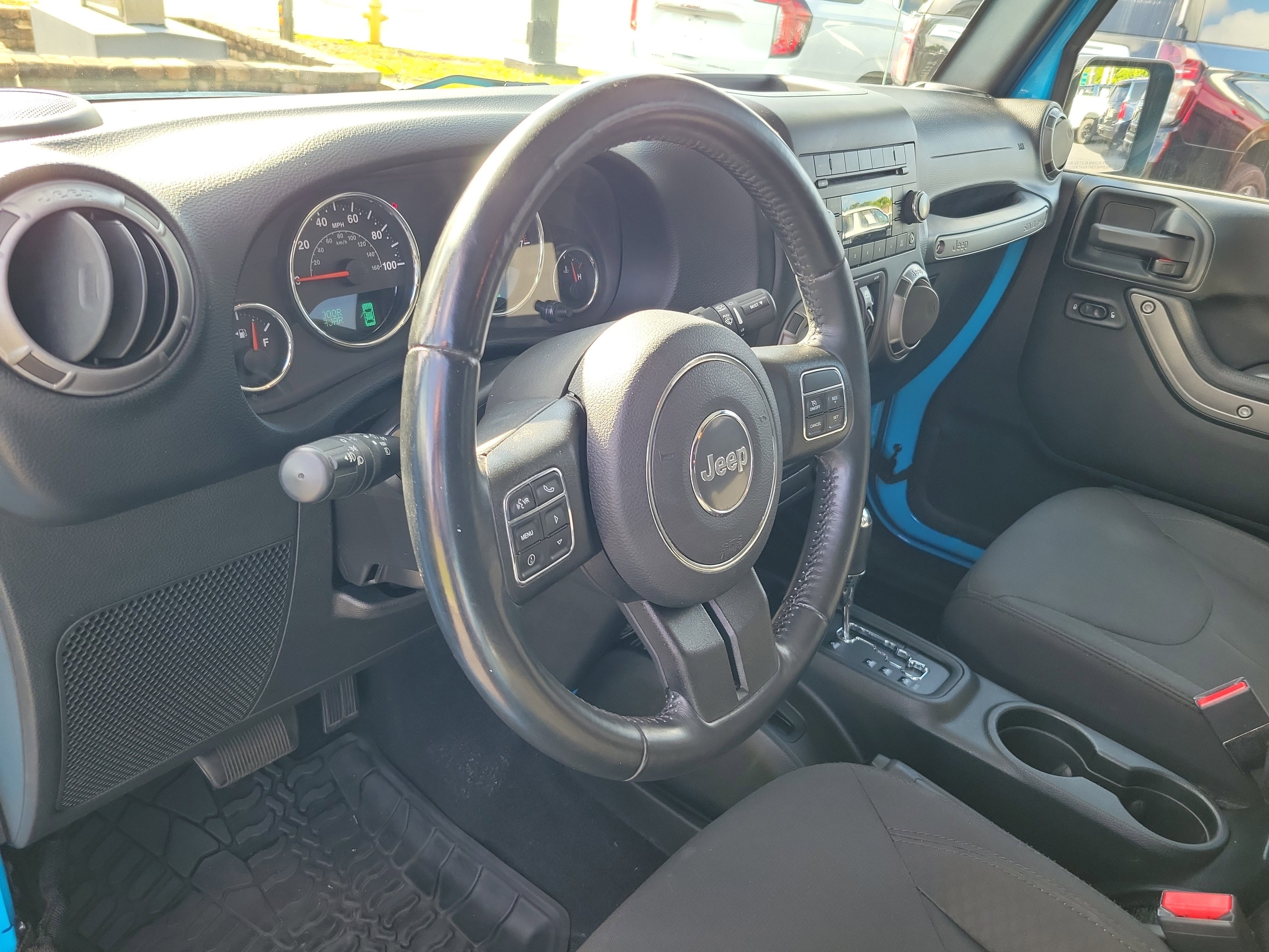 Used 2018 Jeep Wrangler Unlimited Sport S AWD/4WD image 17