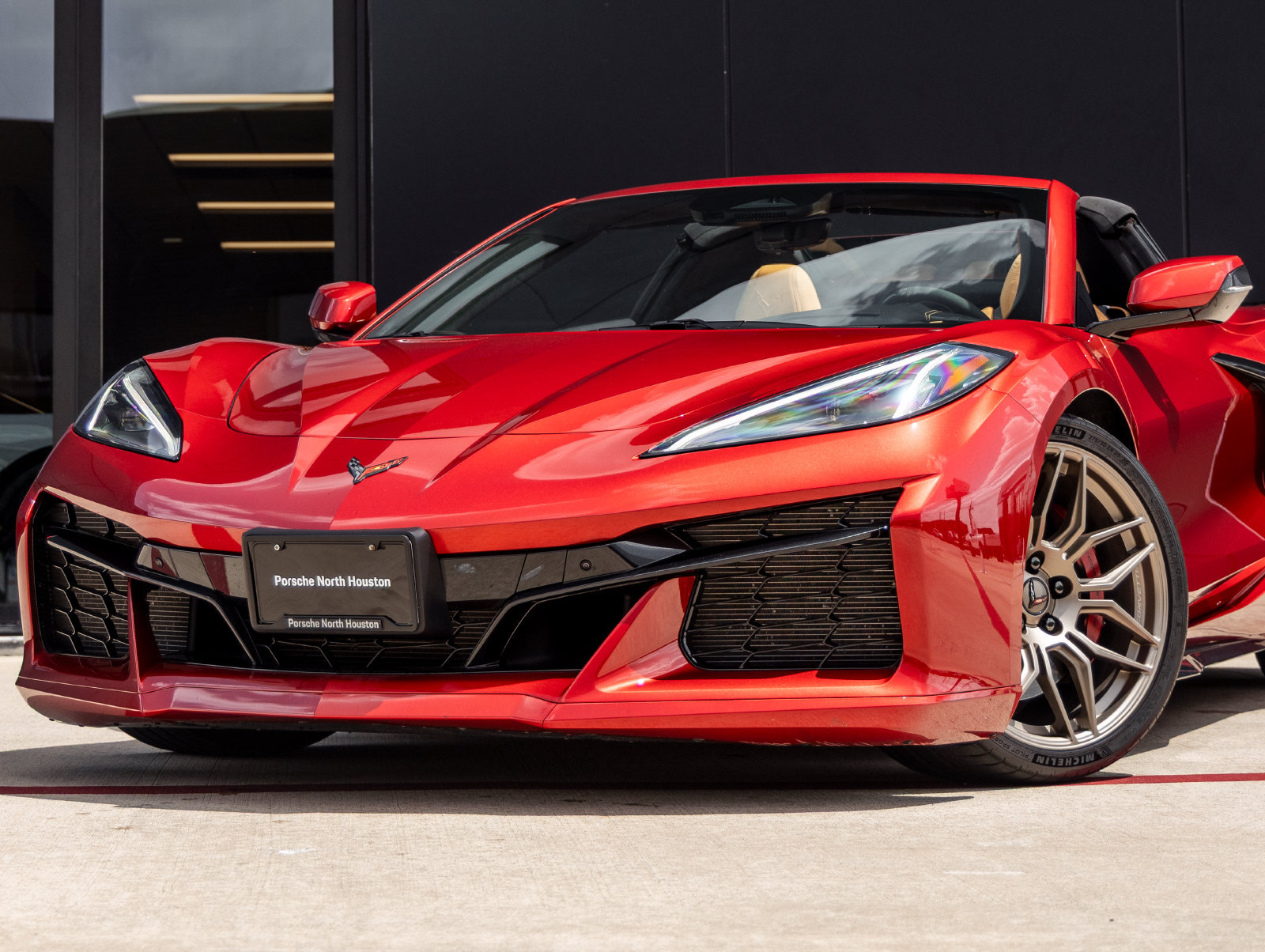 Used 2024 Chevrolet Corvette Z06 RWD image 3