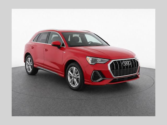 Used 2020 Audi Q3 2.0T Premium w/ Convenience Package