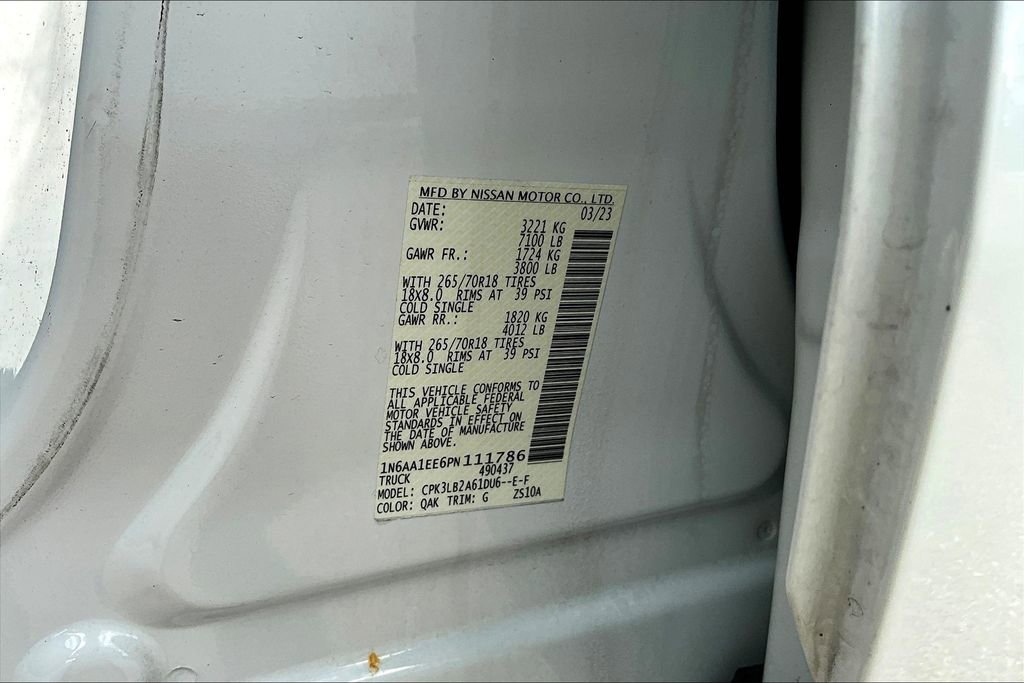 Used 2023 Nissan Titan SV image 41