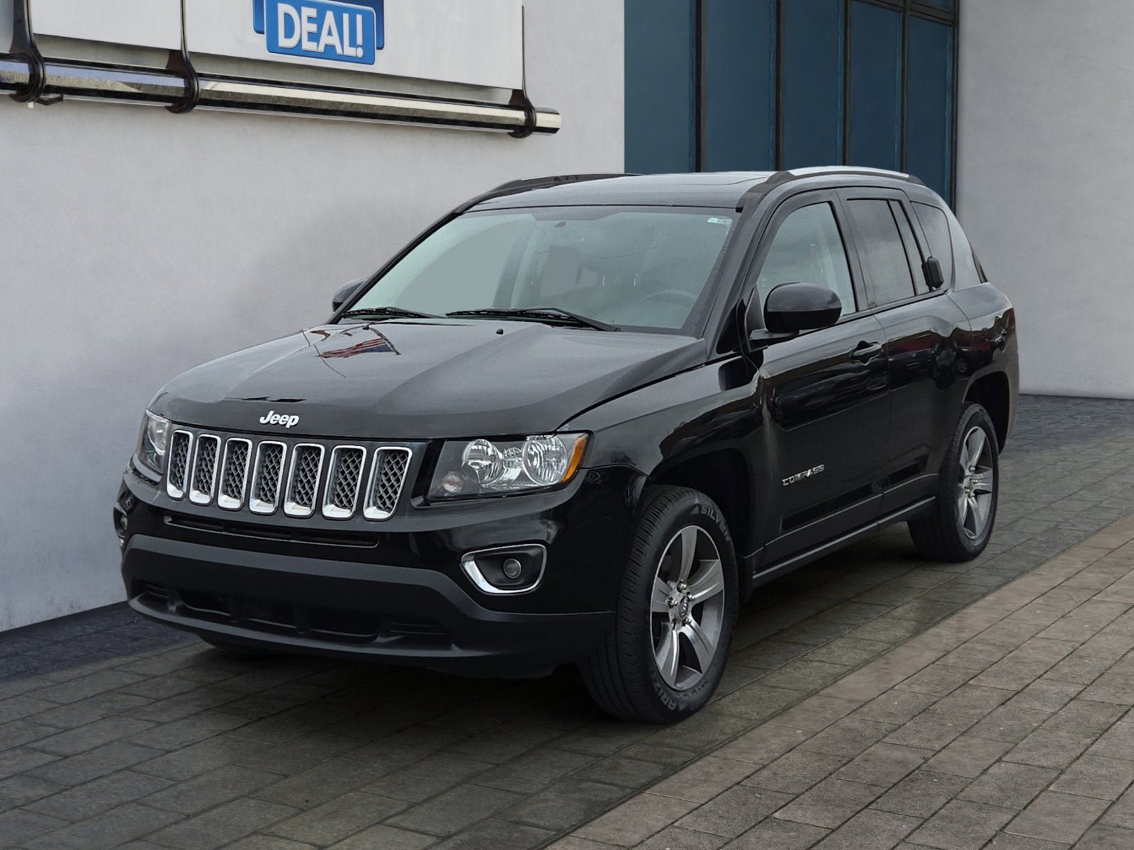 Used 2017 Jeep Compass High Altitude image 7