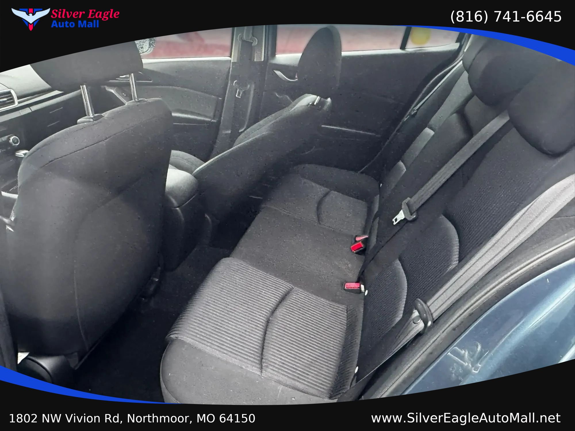 Used 2016 MAZDA MAZDA3 i Touring w/ Popular Equipment Package FWD image 8