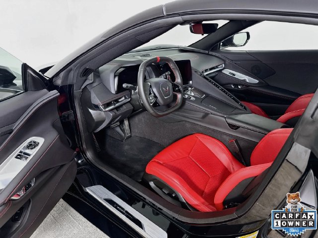 Used 2024 Chevrolet Corvette Stingray Coupe w/ Z51 Performance Package RWD image 3