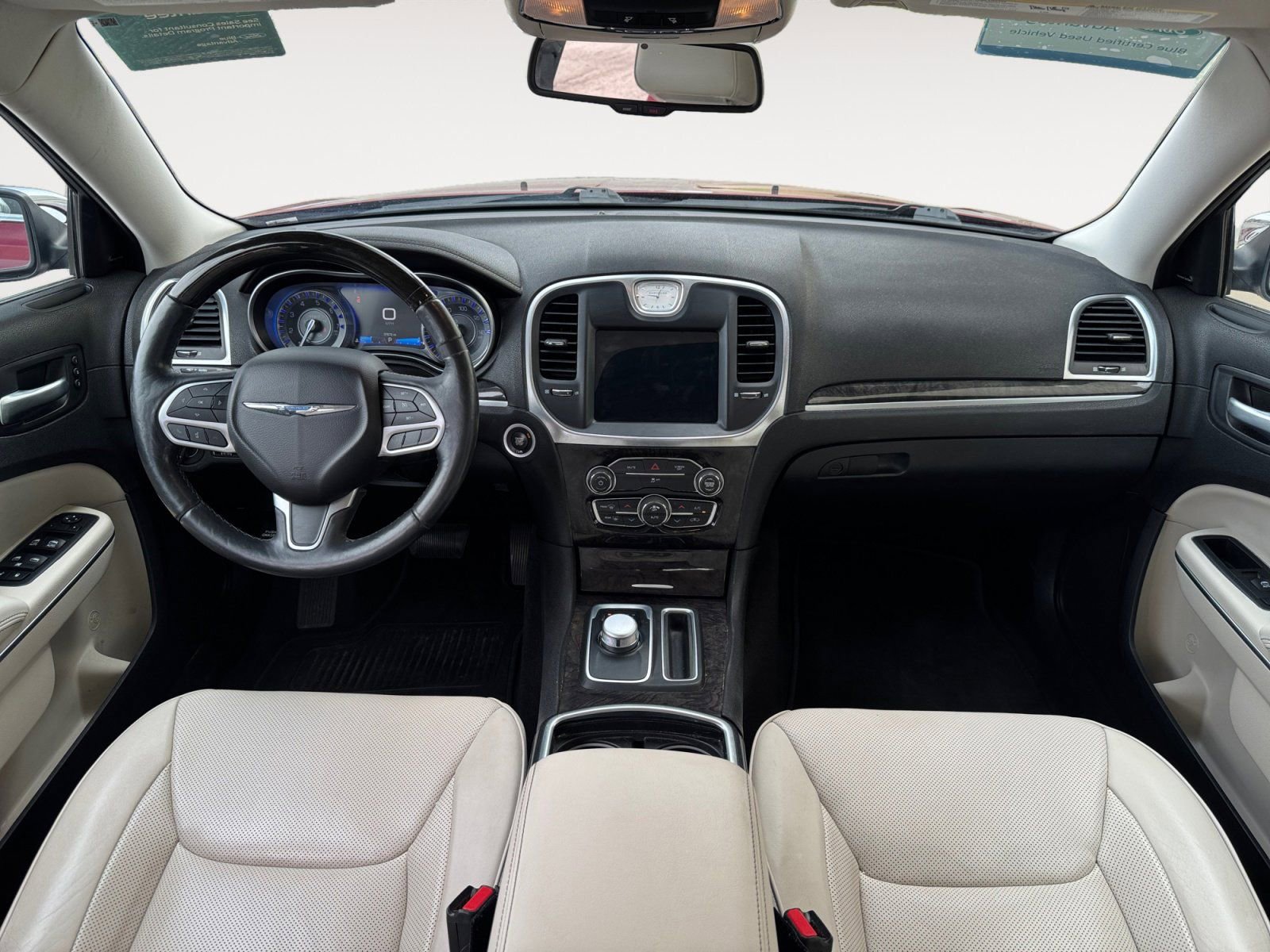 Used 2018 Chrysler 300 Limited w/ Harman/Kardon Audio Group image 10