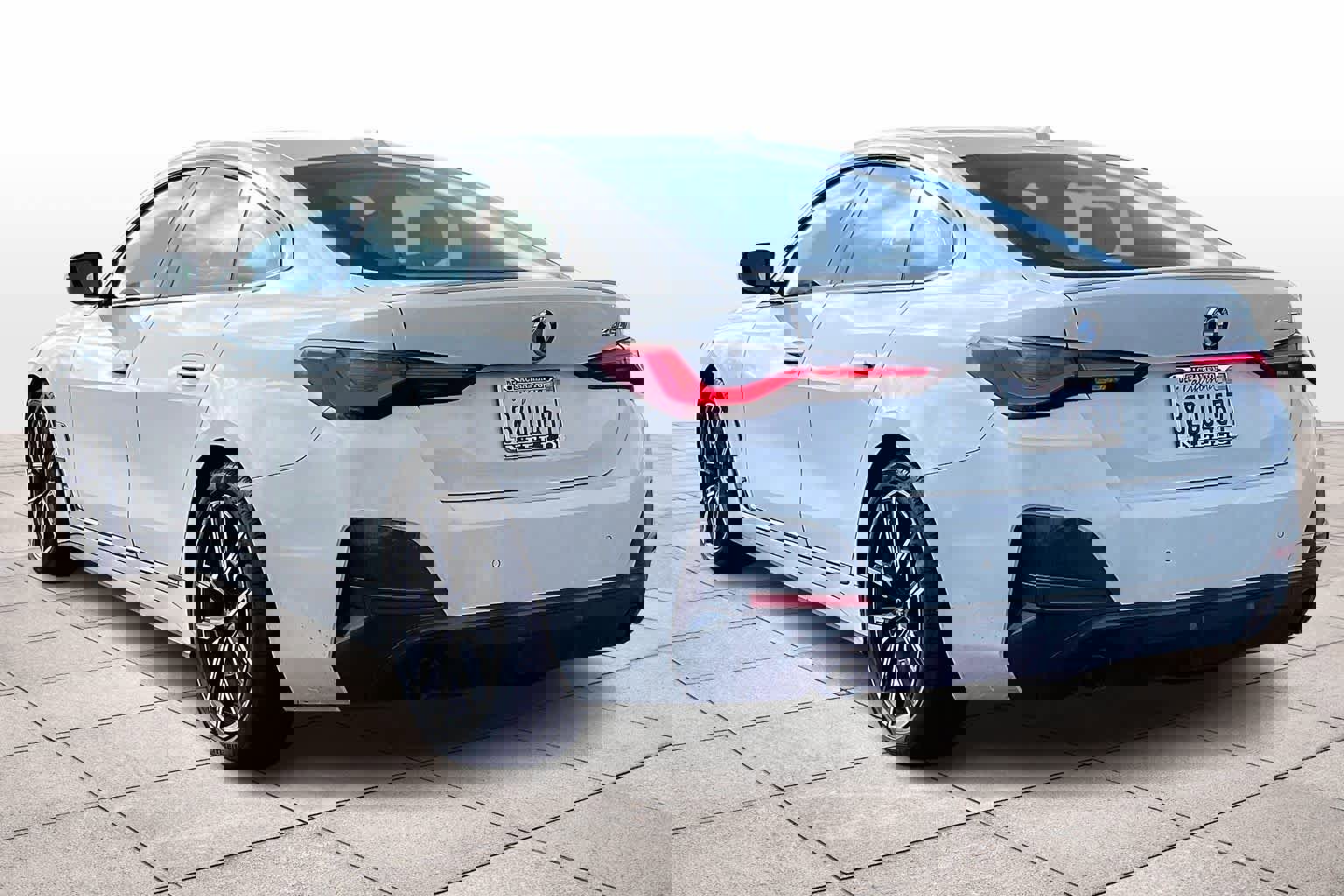 Used 2022 BMW 430i Gran Coupe w/ M Sport Package image 12