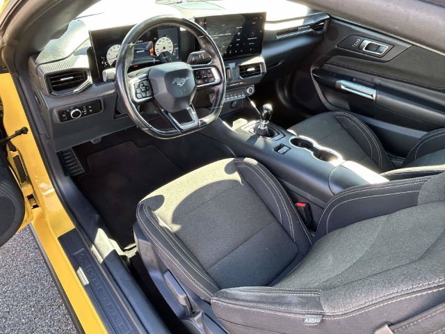 Used 2024 Ford Mustang GT RWD image 3