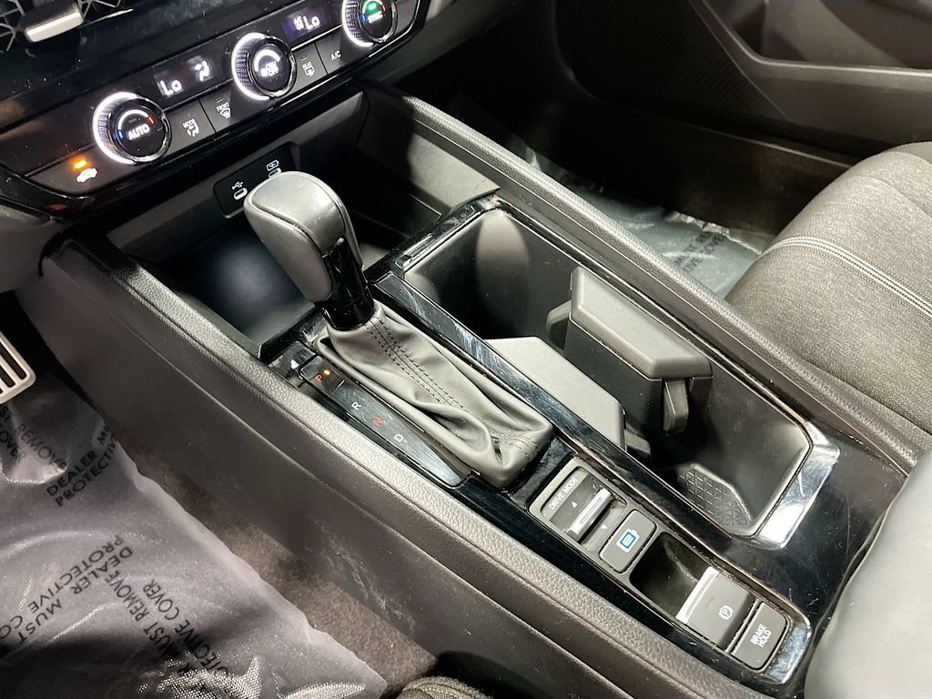 Used 2024 Honda Accord Sport image 16