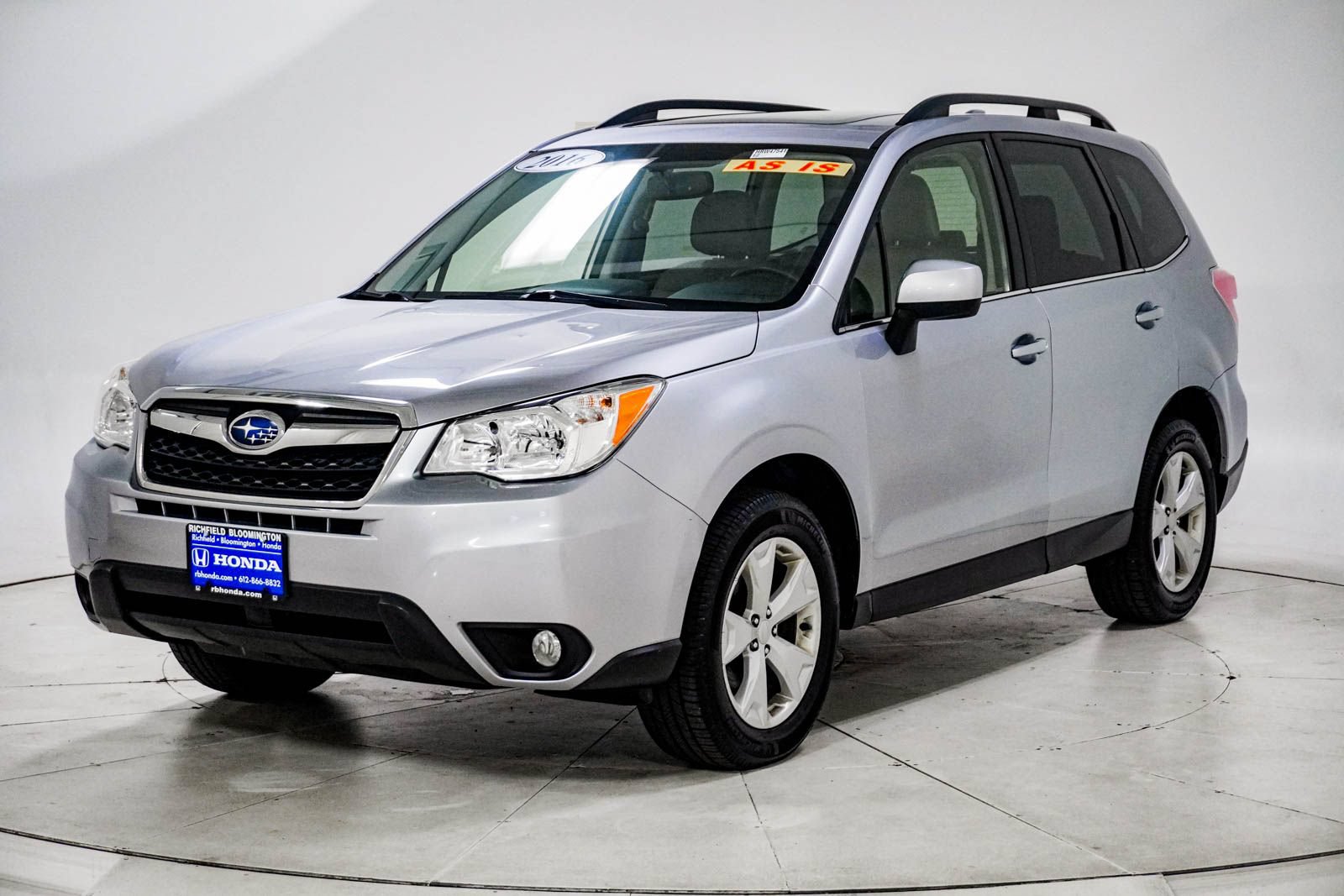 Used 2016 Subaru Forester 2.5i Limited w/ Popular Package #2 AWD/4WD image 3