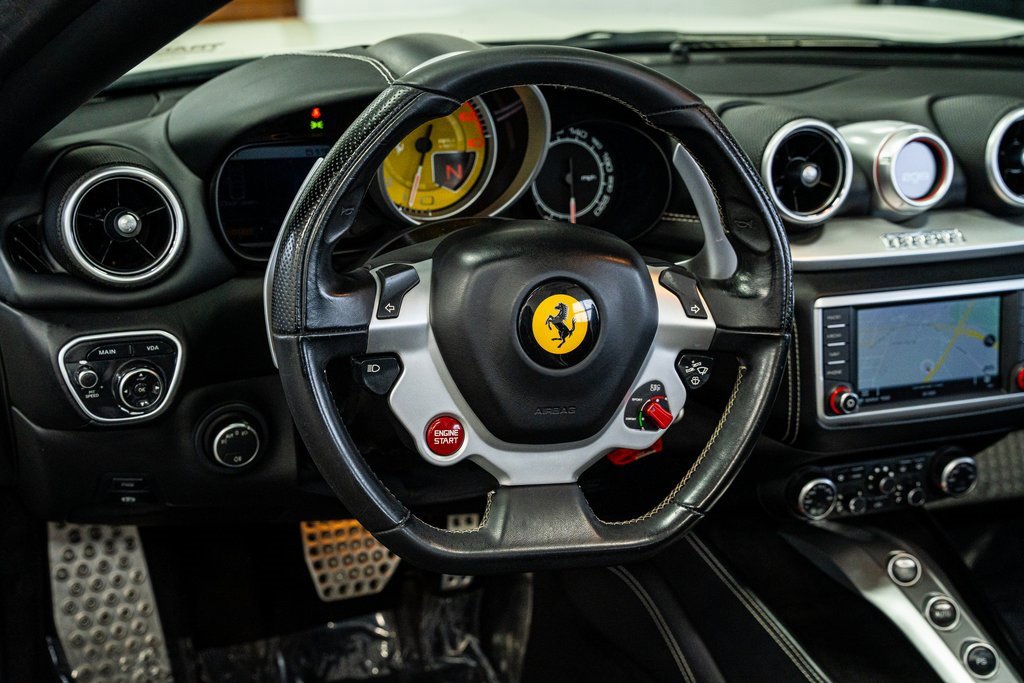 Used 2016 Ferrari California T image 38
