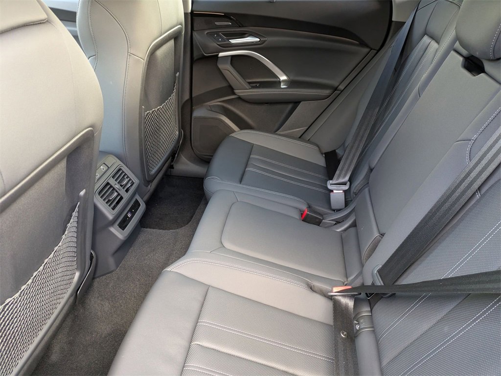 New 2025 Audi Q5 Premium Plus image 30
