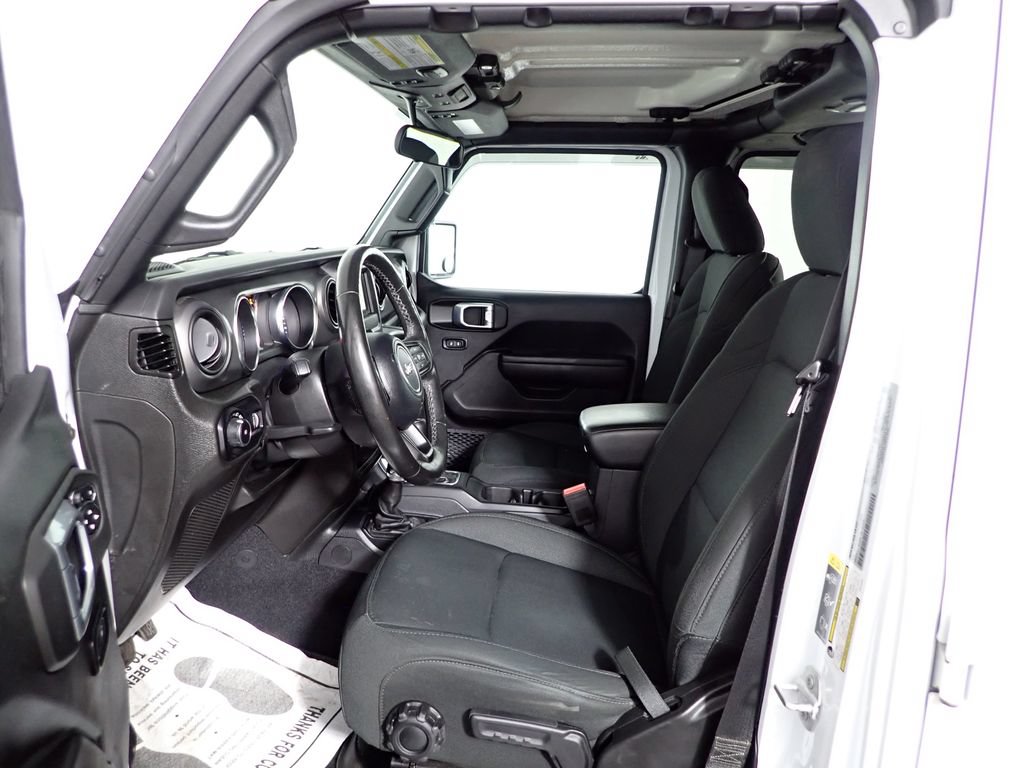 Used 2023 Jeep Wrangler Unlimited Sport AWD/4WD image 17