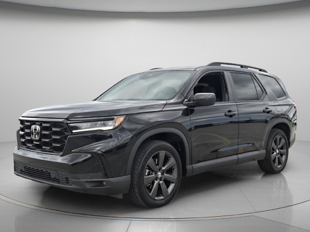 Certified 2025 Honda Pilot Sport image 8
