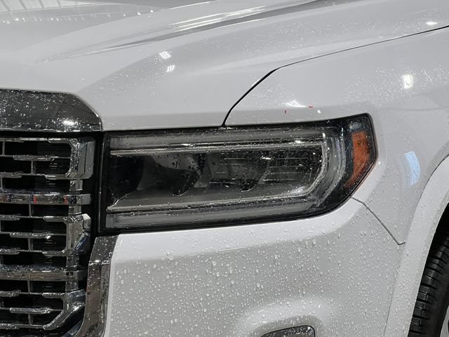 Used 2023 GMC Acadia Denali AWD/4WD image 40
