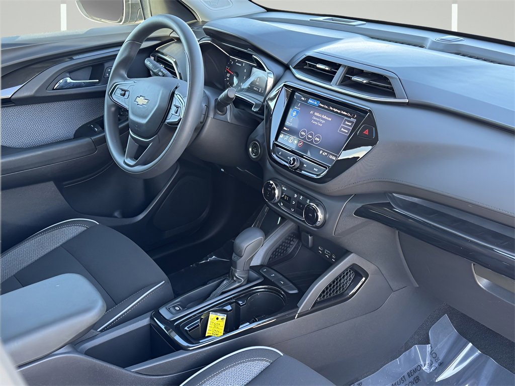 Used 2021 Chevrolet TrailBlazer LT w/ Convenience Package image 6