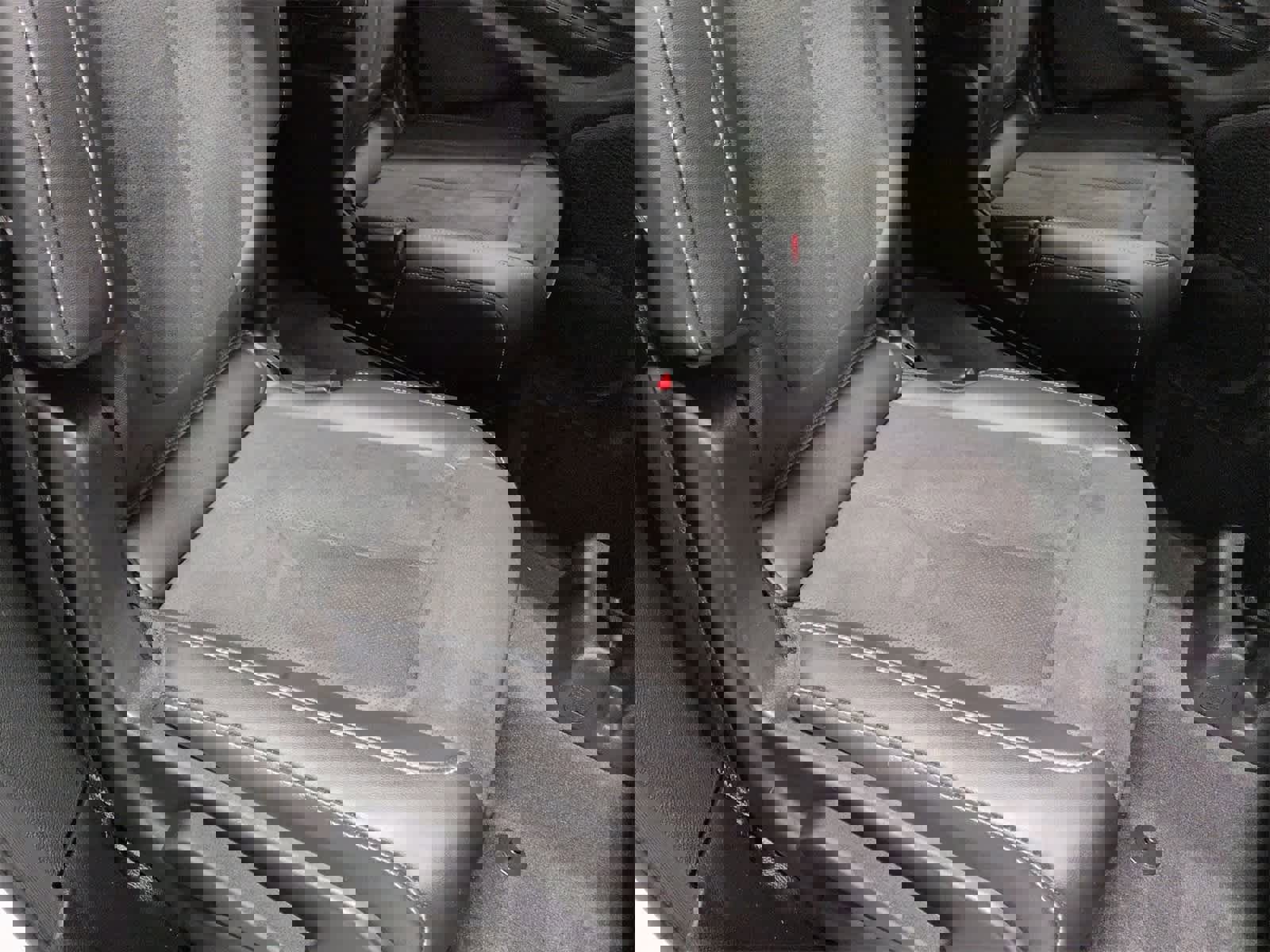 Certified 2024 Jeep Grand Cherokee L Altitude image 22