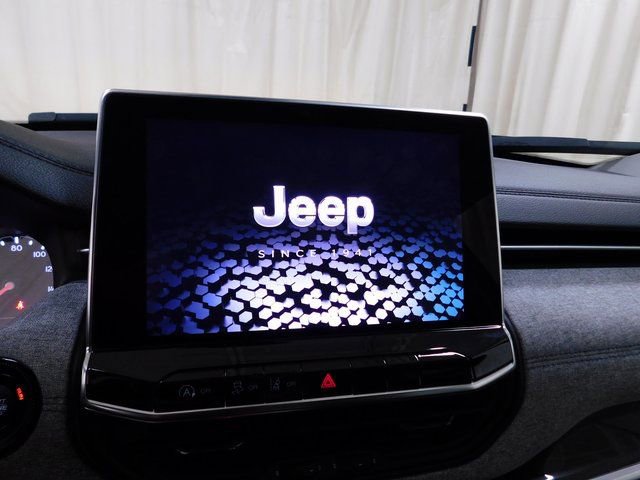 Used 2022 Jeep Compass Latitude w/ Convenience Group image 27