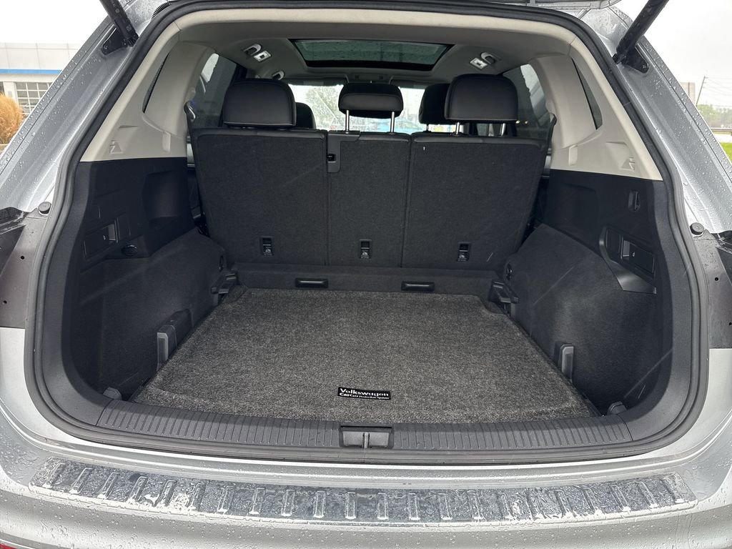 Used 2022 Volkswagen Tiguan SE w/ Panoramic Sunroof Package AWD/4WD image 21