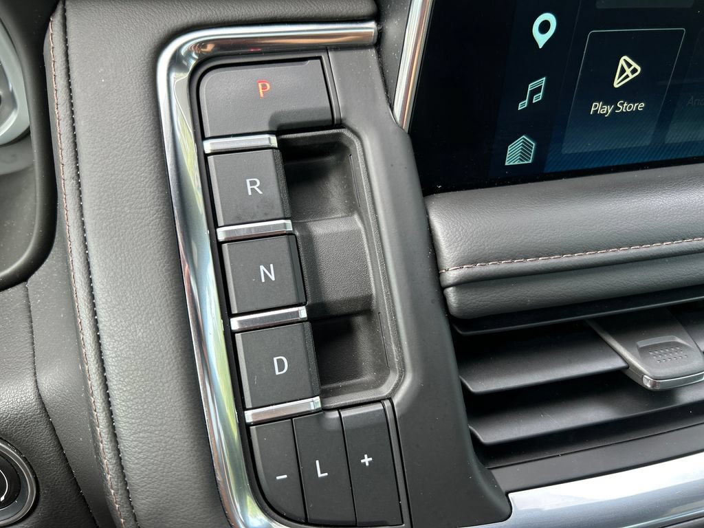 Used 2023 Chevrolet Tahoe High Country AWD/4WD image 30