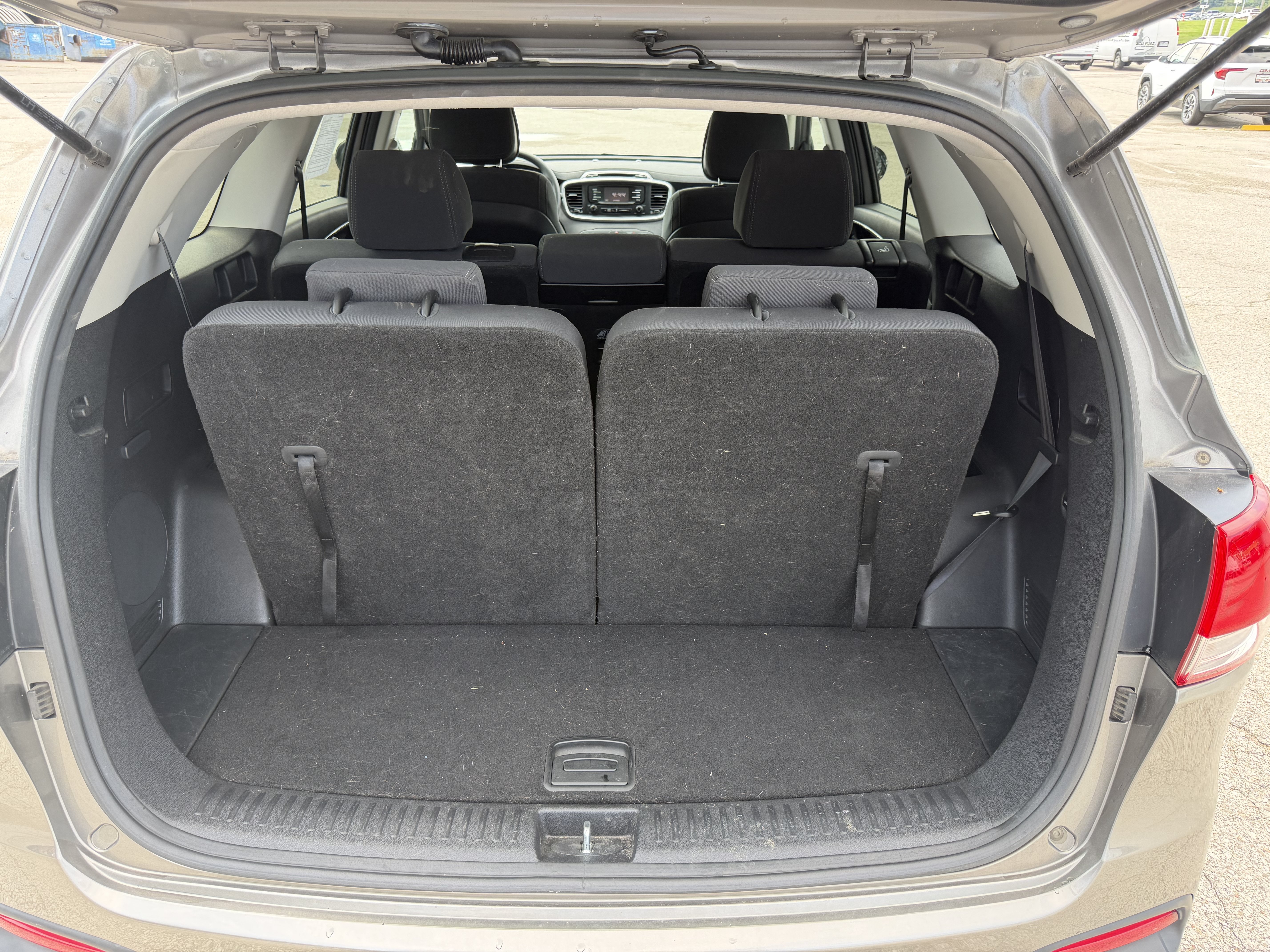 Used 2016 Kia Sorento LX AWD/4WD image 9