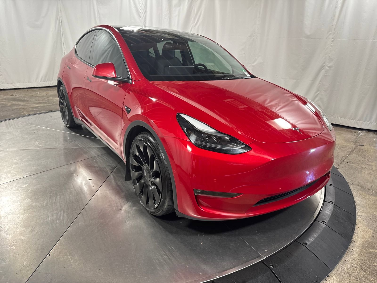 Used 2022 Tesla Model Y Performance image 12