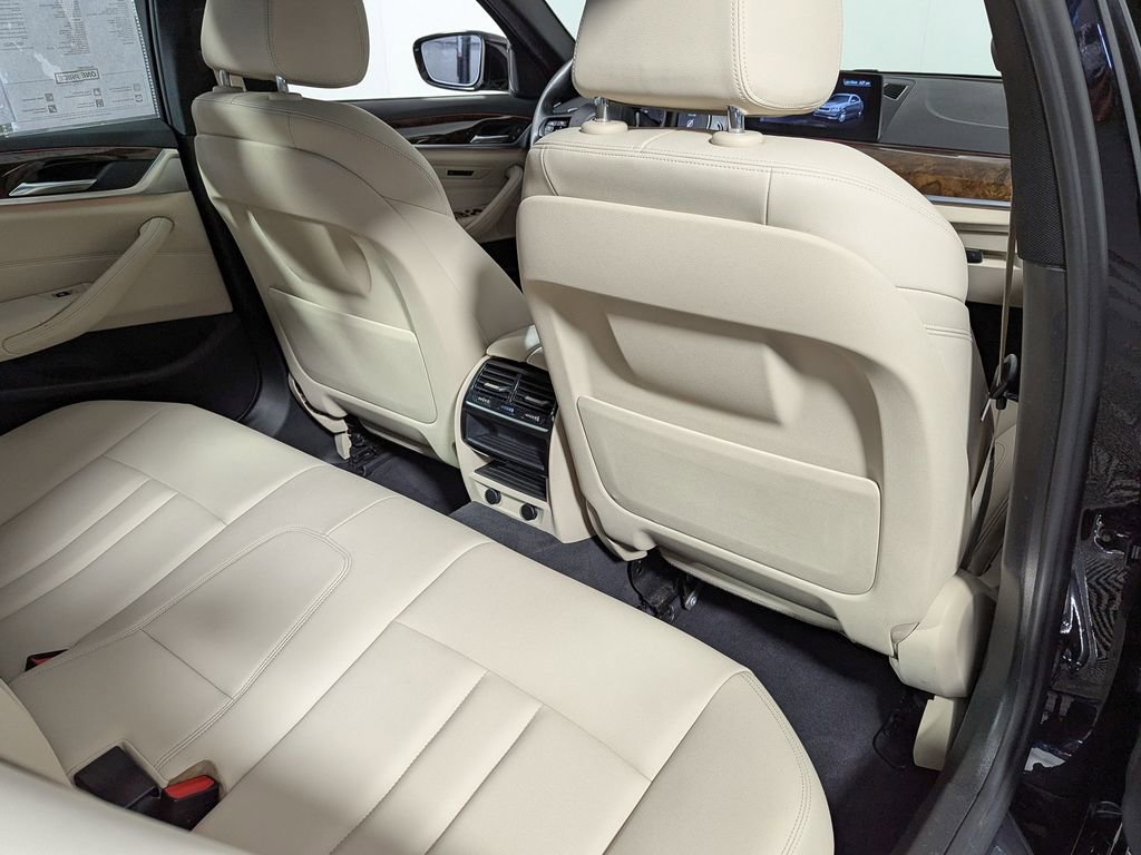 Used 2017 BMW 530i xDrive image 38