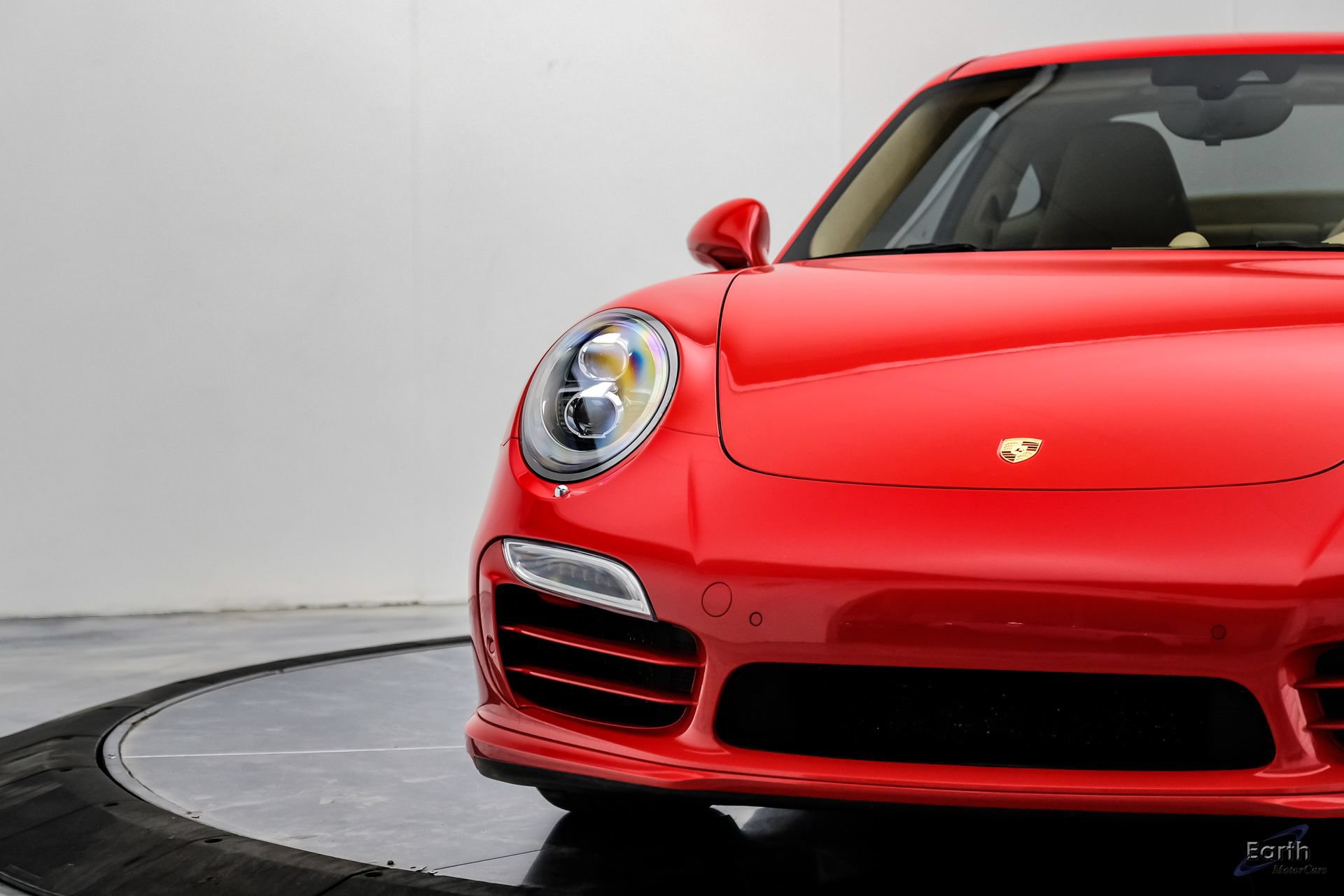 Used 2014 Porsche 911 Turbo S AWD/4WD image 36