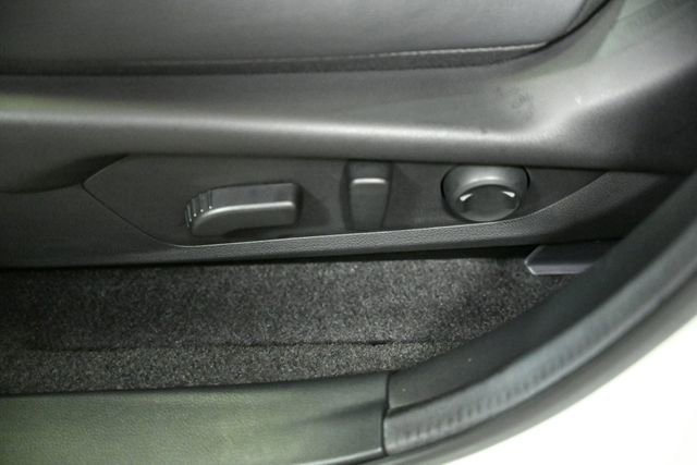 Used 2025 Subaru Crosstrek 2.5i Limited w/ Popular Package #3A image 43