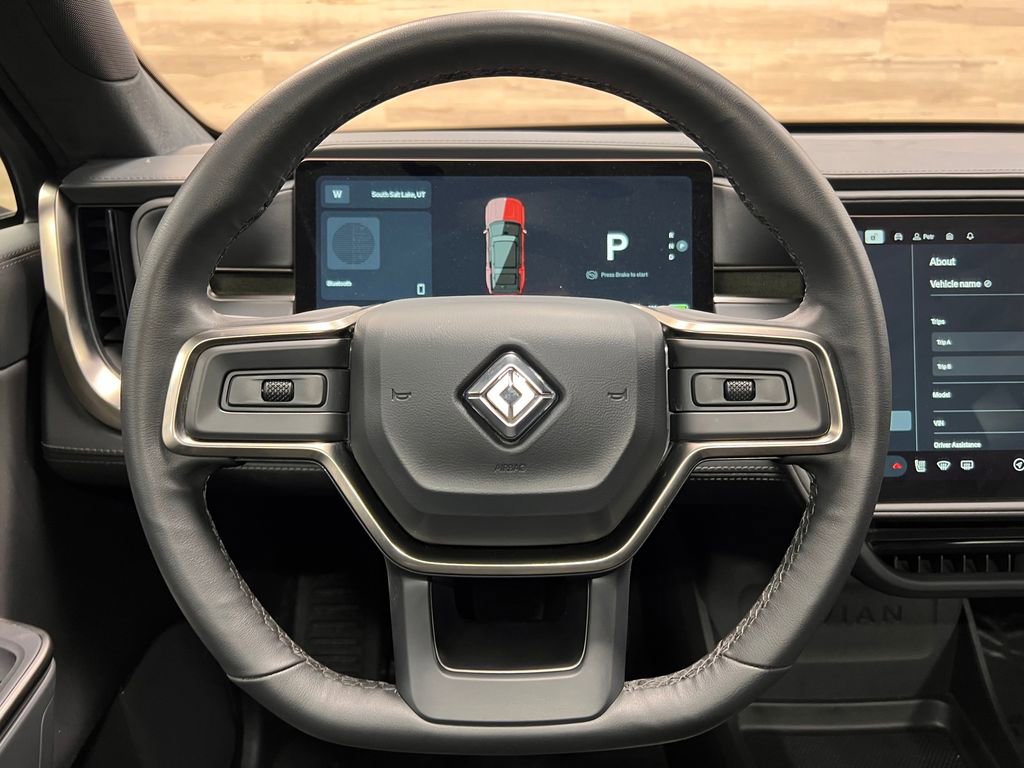 Used 2025 Rivian R1S Adventure AWD/4WD image 25