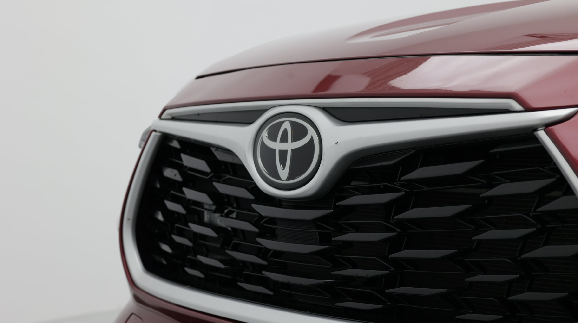 Used 2022 Toyota Highlander XLE FWD image 11