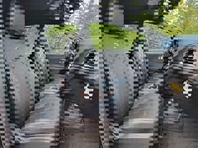 New 2026 Chrysler Pacifica Select w/ S Appearance Package AWD/4WD image 24