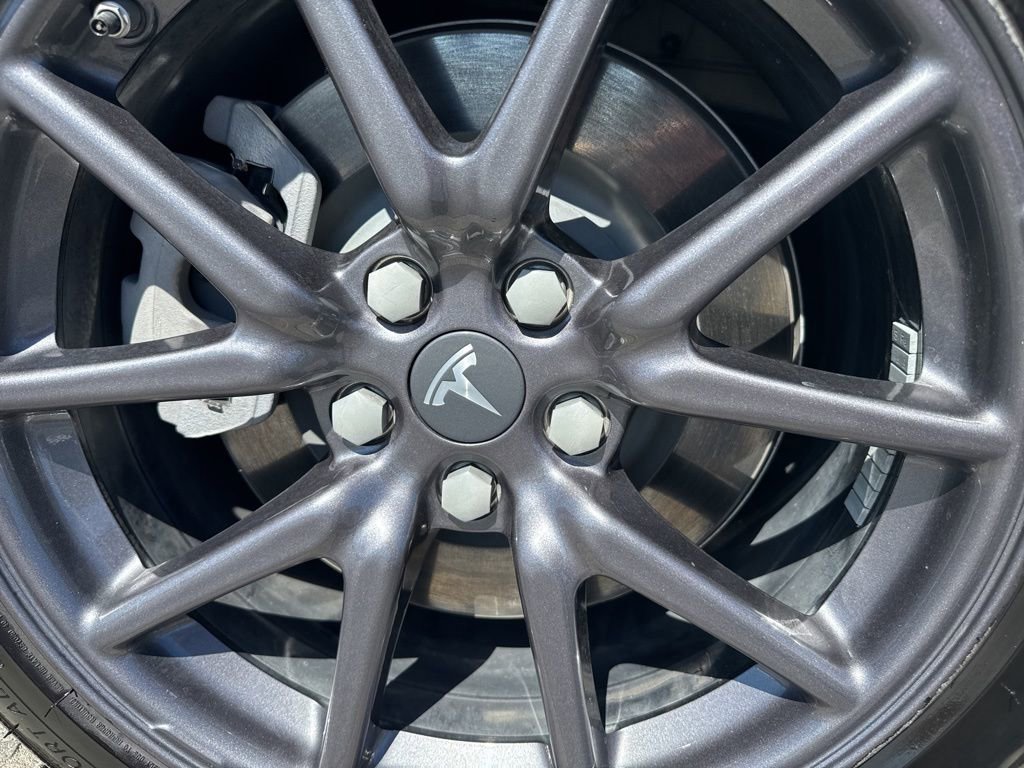 Used 2019 Tesla Model 3 image 4