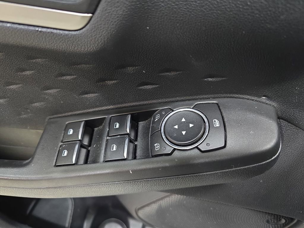 Used 2020 Ford Escape SE AWD/4WD image 28