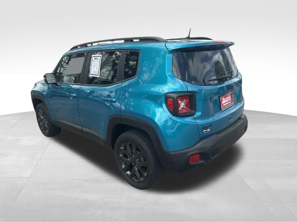 Used 2022 Jeep Renegade Altitude w/ Sun/Sound Group image 22