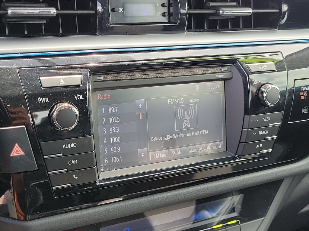 Used 2015 Toyota Corolla S FWD image 21