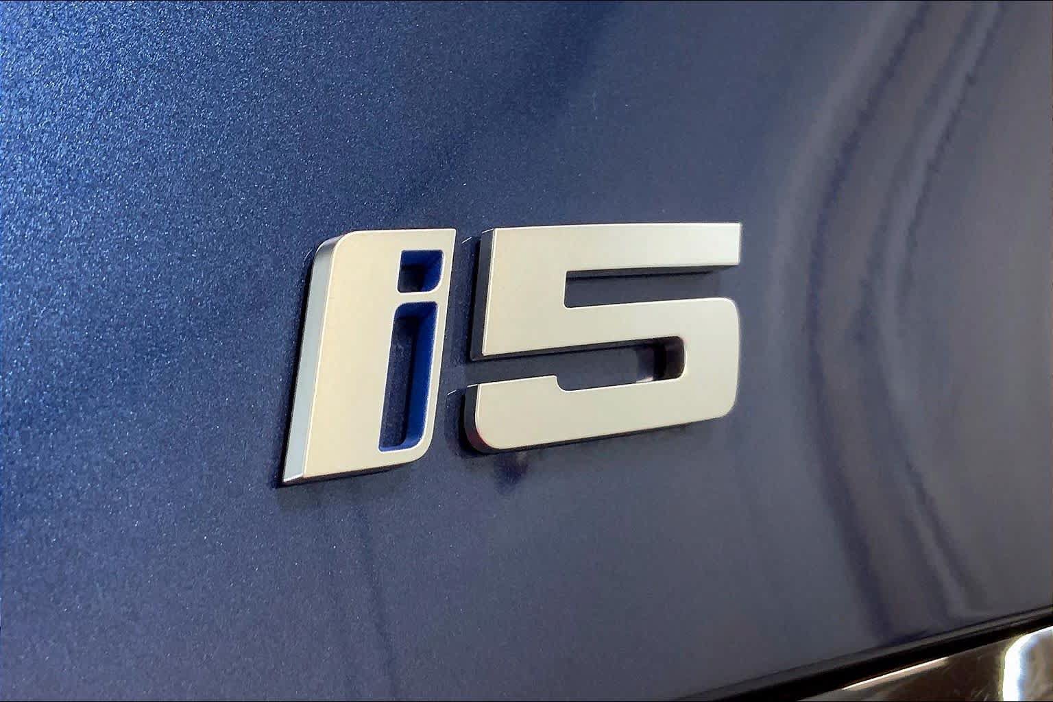 Used 2026 BMW i5 M60 AWD/4WD image 29