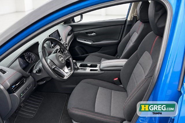 Used 2024 Nissan Sentra SR FWD image 12