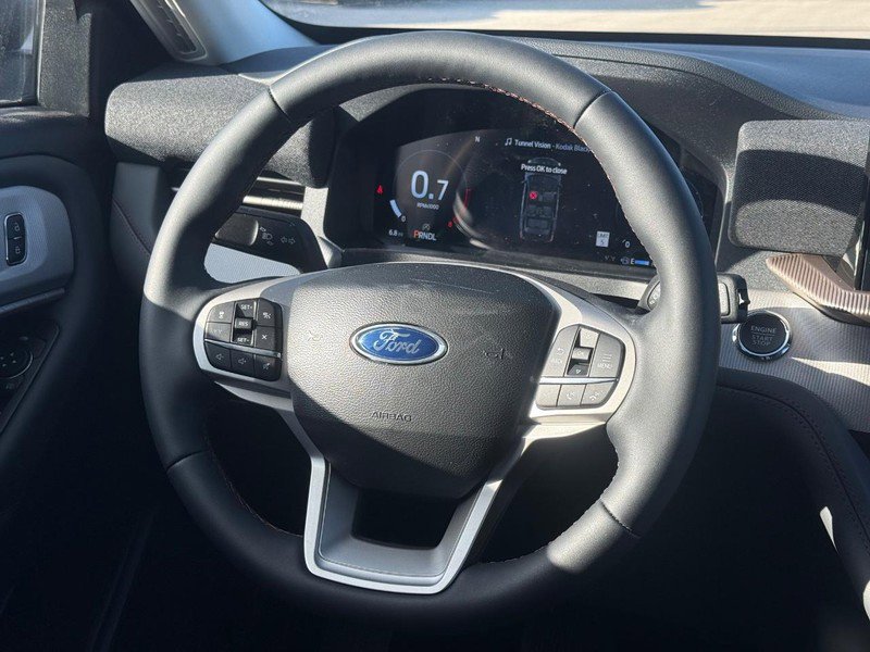 New 2026 Ford Explorer Active w/ Active Comfort Package image 17