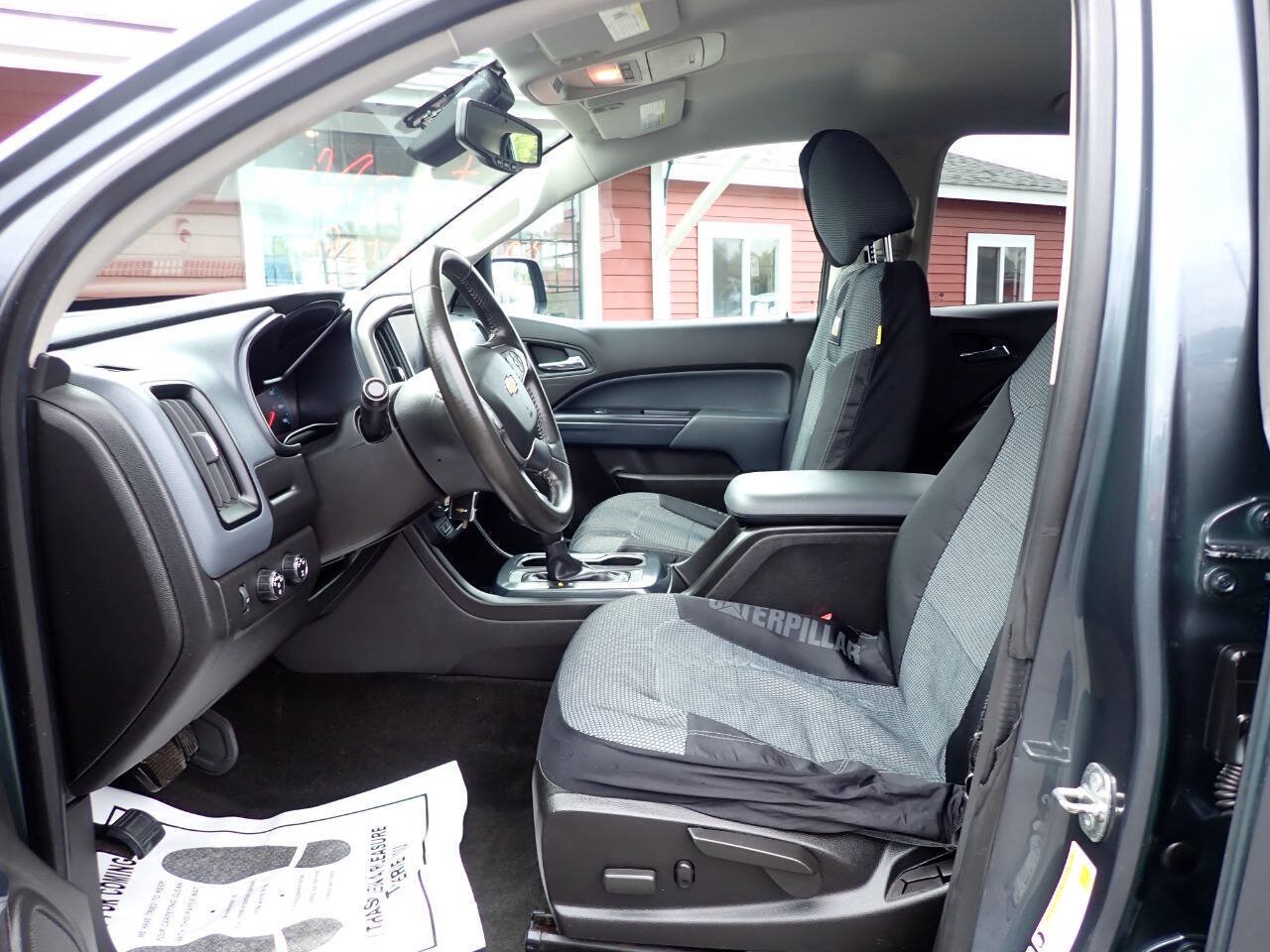 Used 2015 Chevrolet Colorado Z71 AWD/4WD image 8