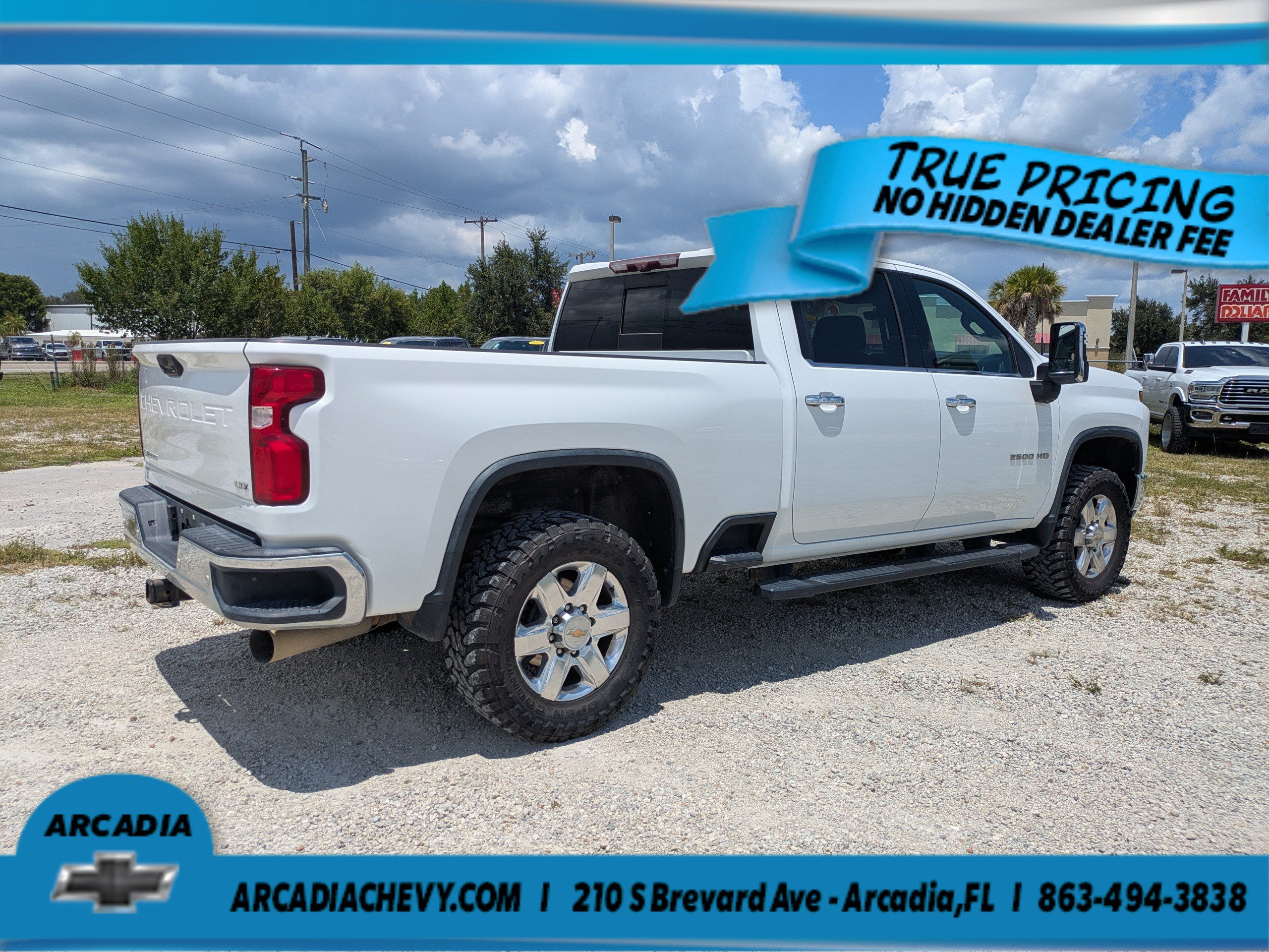 Used 2021 Chevrolet Silverado 2500 LTZ w/ LTZ Premium Package AWD/4WD image 4