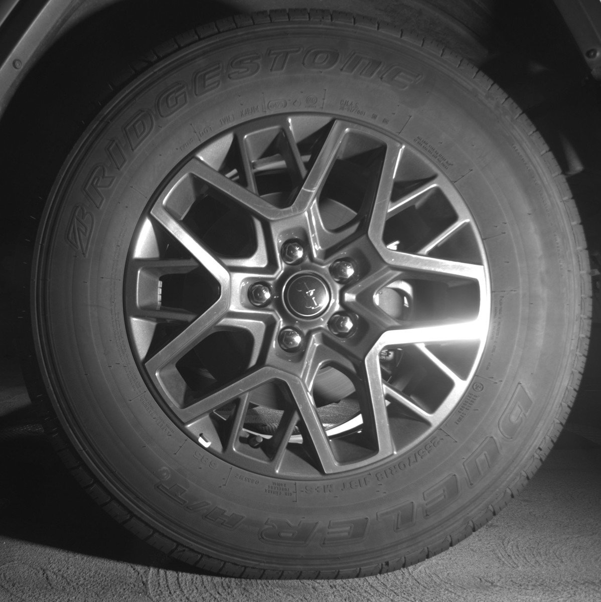 Used 2025 Jeep Wrangler Sahara image 14