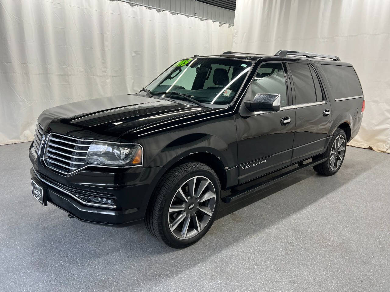 Used 2017 Lincoln Navigator L Reserve
