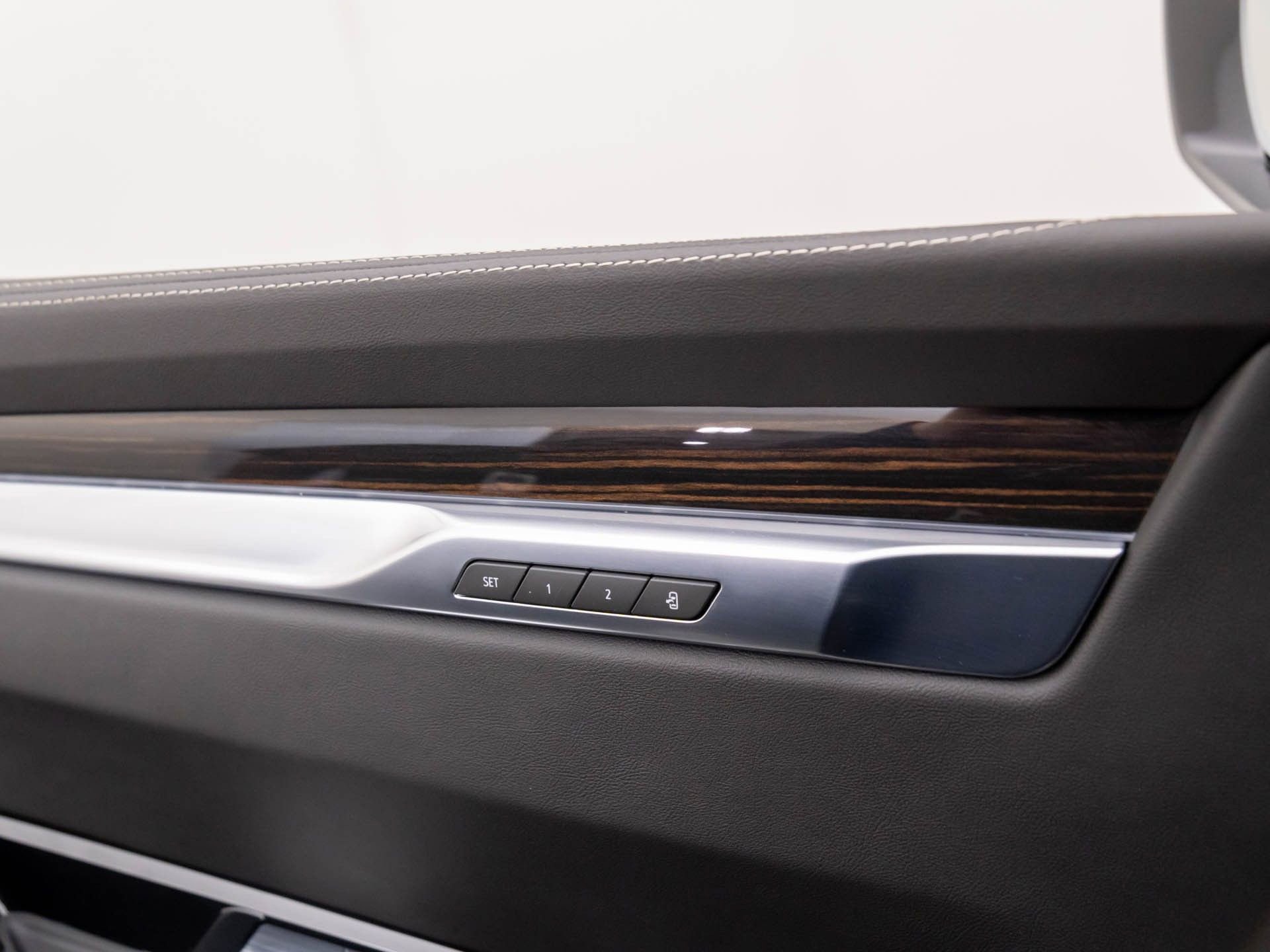 New 2026 Cadillac Escalade ESV Luxury w/ Touring Package image 15