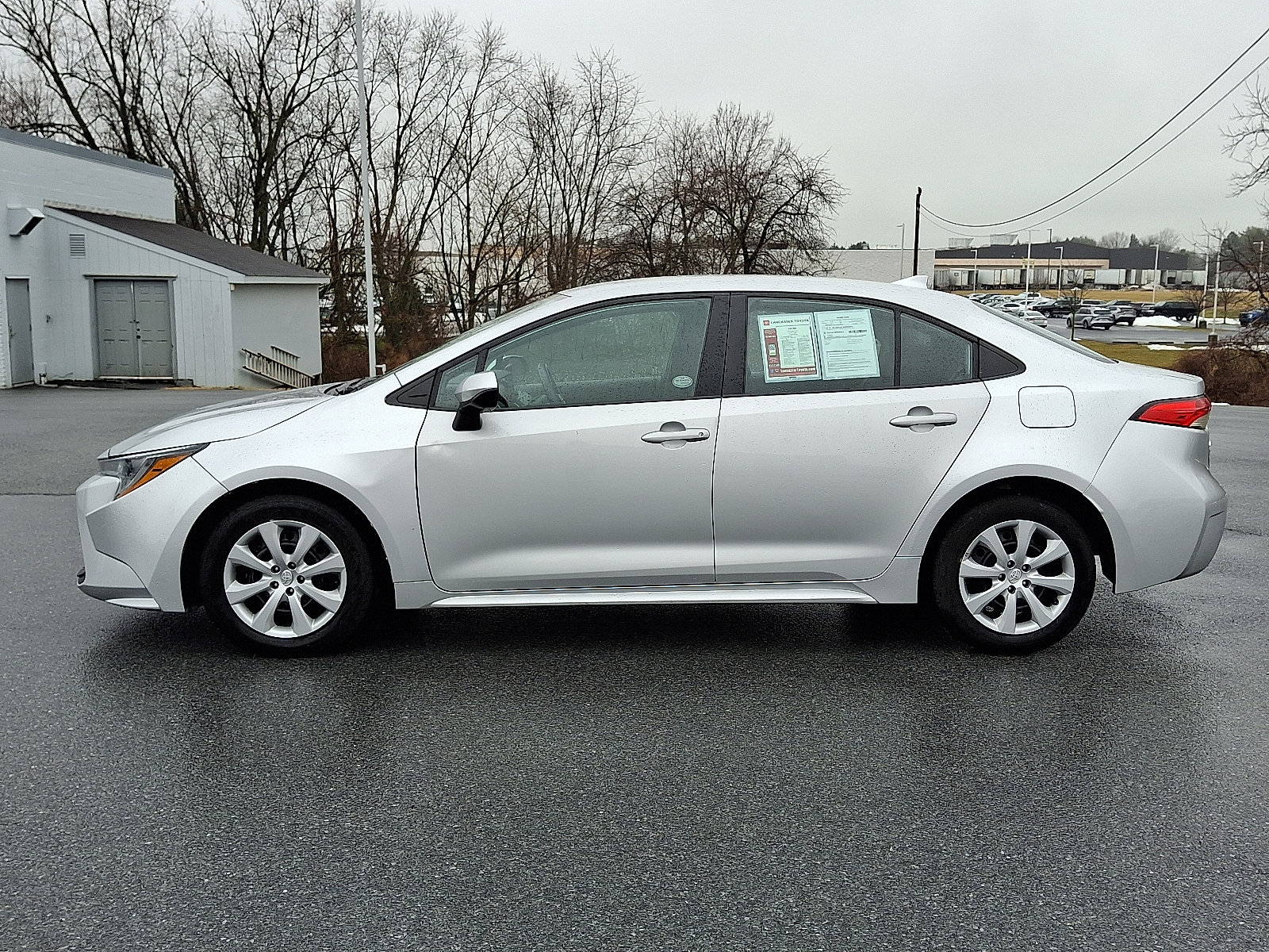 Used 2024 Toyota Corolla LE image 4